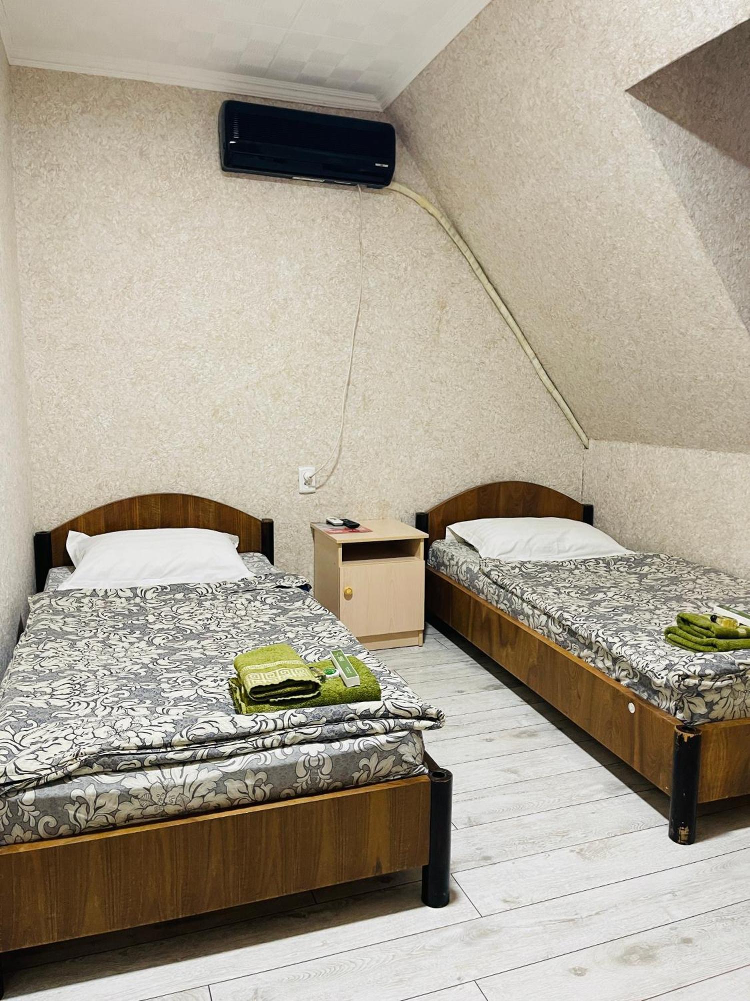 Green Hotel Tachkent Extérieur photo